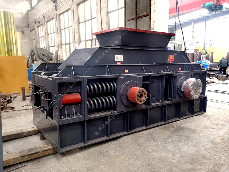 2PG1500x800大型直连式液压对辊破碎机发货 发往新疆