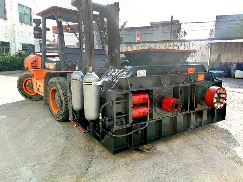 对辊机_小型对辊机,砖厂用对辊机设备,对辊细碎机,对滚破碎机价格